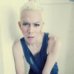 EsmaYarenbas's profile picture. 