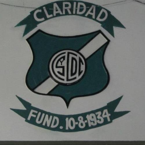 El Club social cultural y deportivo claridad fue fundado el 10-08-1934, esta ubicado en la calle Talcahuano 2949 de Villa Diamante, Lanus Oeste.