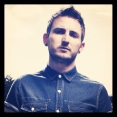 Boy | 13 | Single | Smier, Swify & Shady! ;) All I want is to be wanted! Love Gurlz!