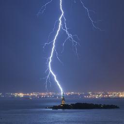 DarlingChastity's profile picture. Because even grown-ups deserve their own toy box :)