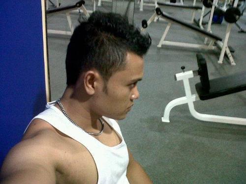 abangsayang8's profile picture. 