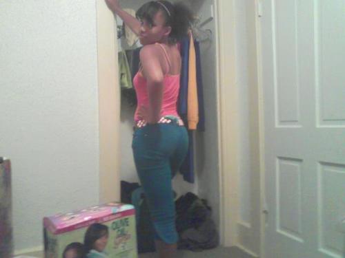 im a great friend i love to dance and i wont tobe an vet with an great husband by myside
