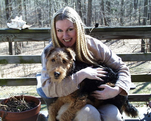 performing and visual artist, animal lover, teacher, eternal optimist...