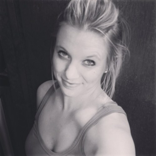 misskrisnik14's profile picture. 