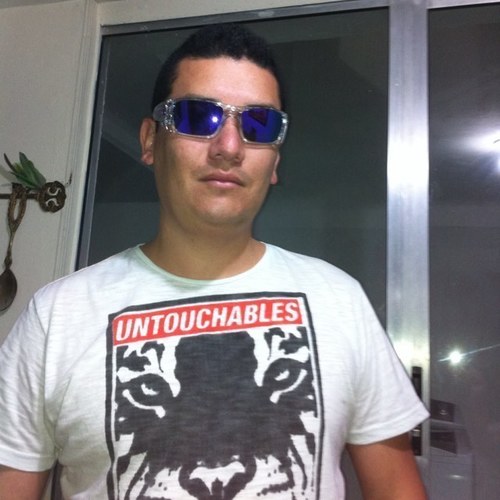 roymangomez's profile picture. 