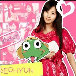 cantik. [V] @_fyclosed ga gigit kok'3'  [hiatus]