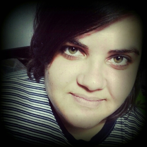 AshMazo's profile picture. Estudiante todavía =)