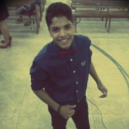 -  Rafael Cordeiro =  Um Lider De Multidõooooees  ..