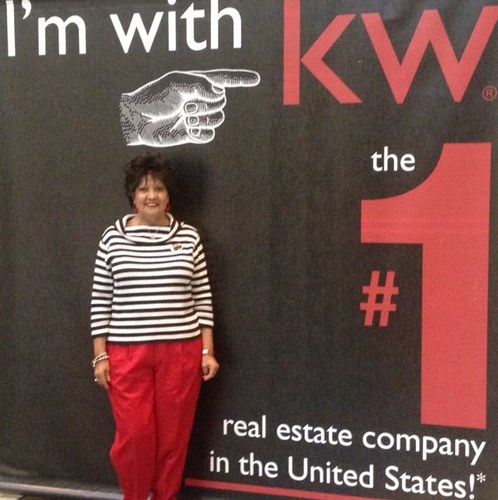 thenewtonteam's profile picture. 