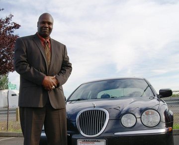 Independent Contractor for Motor Club of America.
