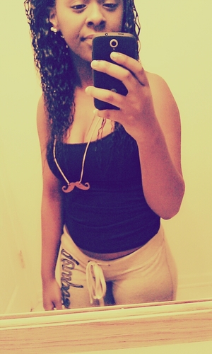Follow me? ♡ ill follow back.