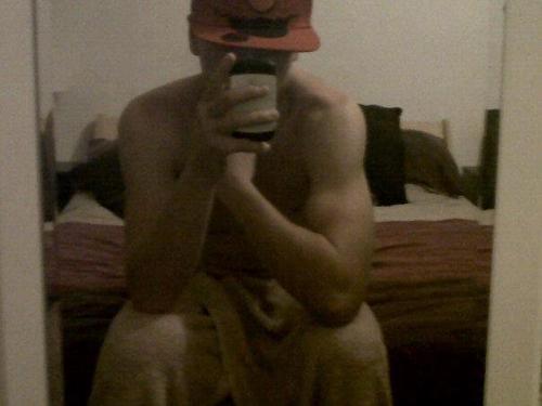 junglist_dan27's profile picture. Drum n bass mad head♬ love my georgia-leigh ♥ BB hype 2A53EE10