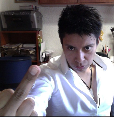 MD, Graphic designer (student), salesman, music lover, bla bla bla...