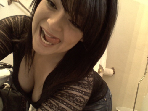 Kassie Christina Vela blow my candles March 31(: my bestfriend/lover owns my heart!! I follow back so follow follow(;
