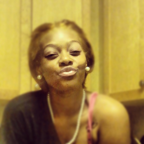 Juss cal me princess babe #TEaMMOmmIE #TeAMPRettY #TEAMiluvmykidss...TEAM COLLEGE GIRL....#TEAM NCTC