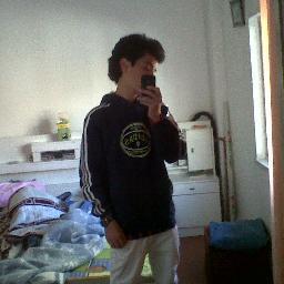 shnekaat's profile picture. فقط . إبدأ . التغيير