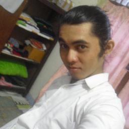 Cuek tp benci lw dicuekin