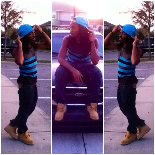 Facebook: sid.monroe.3/facebook.com Instagram: @blakk_ice_

Kik: SidMonroe
