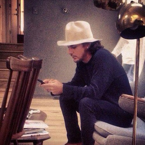 MARSISCOMING30's profile picture. 