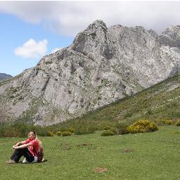 Coordinadora de Medios Aéreos en Incendios Forestales de CyL desde 2009. Investigadora en #IIFF en Universidad de Valladolid. También me gustan otras cosas.