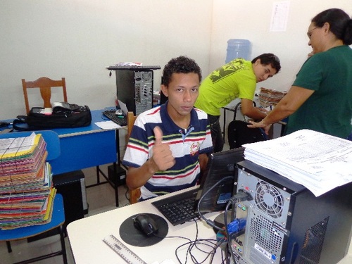 Duble's profile picture. Cara simples do interior que gosta de música e informática