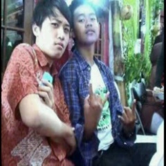 RoseannaGarriso's profile picture. I'm siml