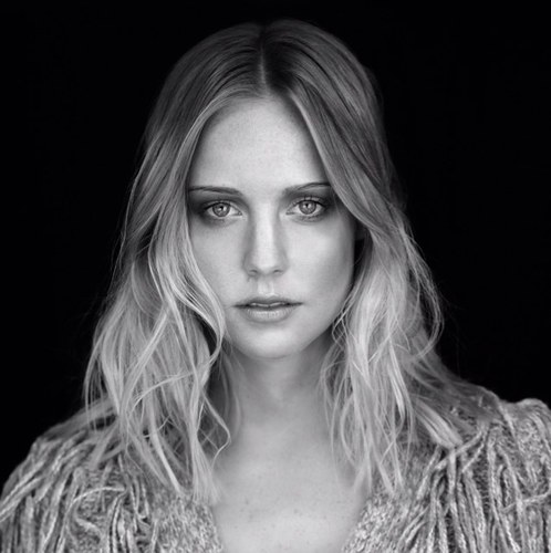 EMHARLOW_'s profile picture. 