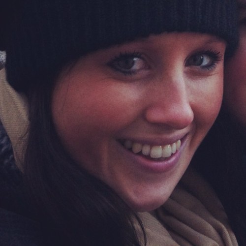 vickiroberts30's profile picture. 