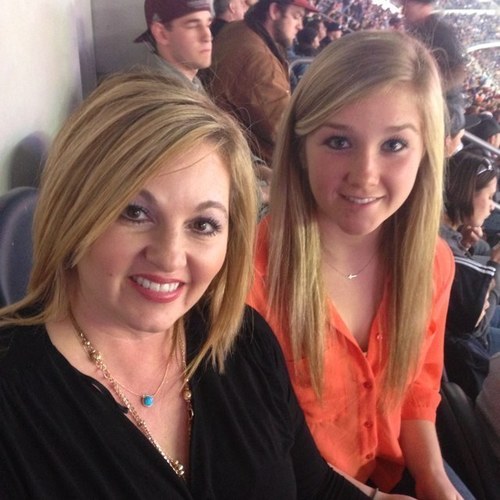 DeannaCobb's profile picture. I love my life.. wife and mother of three wonderful kids. God is so good.