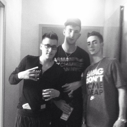 tkskeet's profile picture. Ib403//One Brotherhood