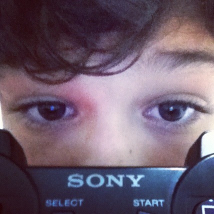 OsvaldoSeven's profile picture. ROCK ,RAP
CHOCOLATE ! SURF E SKATE