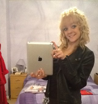 follow me and i'll follow you back:)