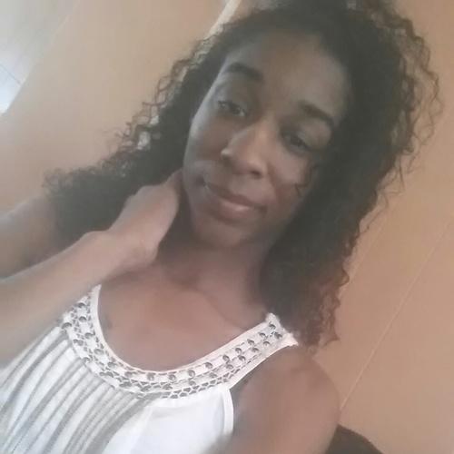 HoesLuvIcecream's profile picture. Niqqa you wasnt with me Shootin in the Gym ; )