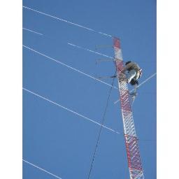 FABRICANTES DE ANTENAS PARA RADIO Y TV - ASESORAMIENTO E INTALACION DE EMISORAS DE RADIO Y TV