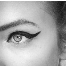 Cursos & talleres de maquillaje profesional.
-Automaquillaje
-Imagen
-Y más