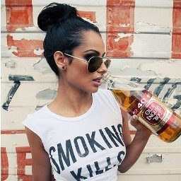 AlcyProblems's profile picture. 