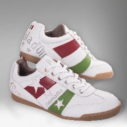 Est. in Ascoli Piceno in 1886, Pantofola d’Oro has become synonymous with precise craftsmanship, legendary authenticity, and unmistakably Italian style.