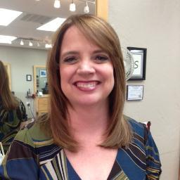 Mother of incredible twin girls and Wife of an amazing Man that God hand picked for me, crazy about teaching High School French