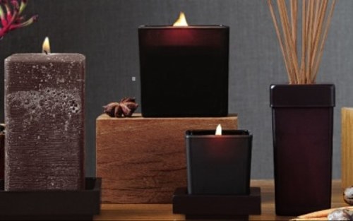 Be the Hostess with the Mostess + receive around £40 worth of free goodies! No obligation to buy, Great funfilled ladies evening, wine + candle therapy! #relax