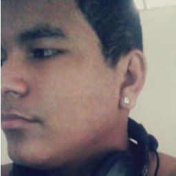 18 Anos, SofiaCarolinesz, Sou da eqp ‎@ozdeskolados, Sou Locutor de radio, WEBDESIGNER/WEBMASTER/CRIADOR DE JOGOS ONLINE.