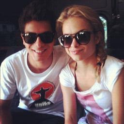 LuAr é um casal perfeito eles naceram um para o outro enfim eu amo o casal @Aguiarthur @Lua_Blanco since:10/07/2012