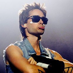 RossyLeto's profile picture. ormai mi odiano tutti, perchè non ti unisci a loro? sarà divertente, lo prometto. |@mowyourhair è la mia salvezza. |30STM; Nirvana; Guns n' roses; Slipknot etc.
