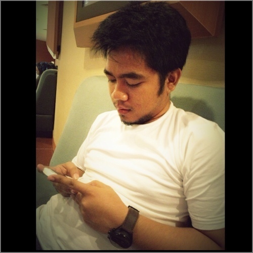 dchiwak's profile picture. Facebook|Iwankalong
IG.Twitter.Line|dchiwak
Path|Iwan dchiwak
-@resty_pi4-