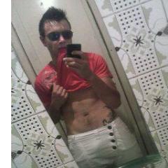 Oii, vim aqui so pra dize que to contigo ate o final mano, sabe que pode conta comigo sempre pro que der e vier... Te Adoroo preto' bjoo p. Duda :3