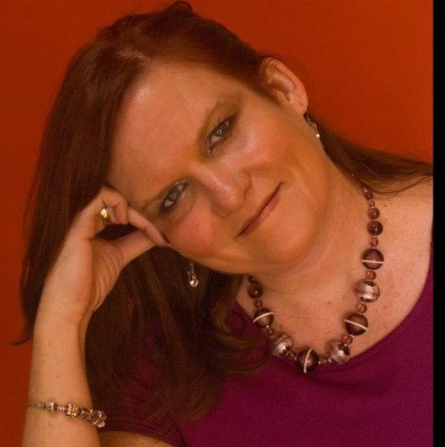 Social Media Strategist, Computer Trainer, Digital Junkie and World Traveler. The digital girl for the digital world!