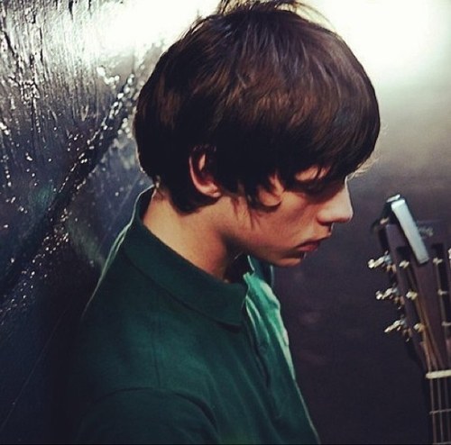 I'm a fan, lets share the love for the amazing talent that is Jake Bugg x