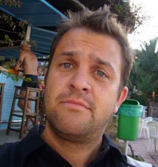 LeeBallard10's profile picture. 