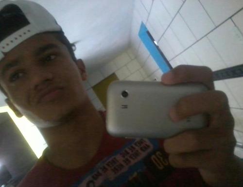 . . . O Silencio de um Olhar . Fala Mas Que Mil Palavras  ***