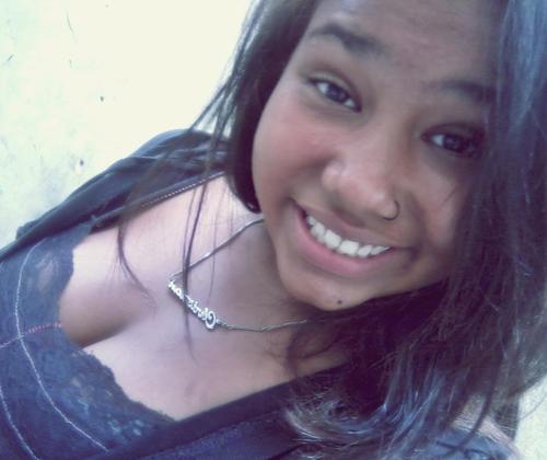 Pollita me define.