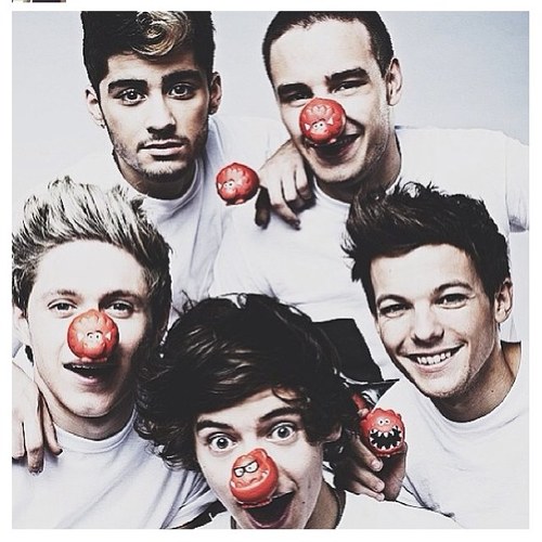 Love One Direction!!3 They are my life! please follow me one direction!! need to meet 1D!